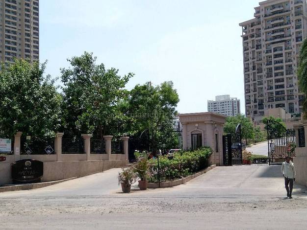 Raheja Reserve 